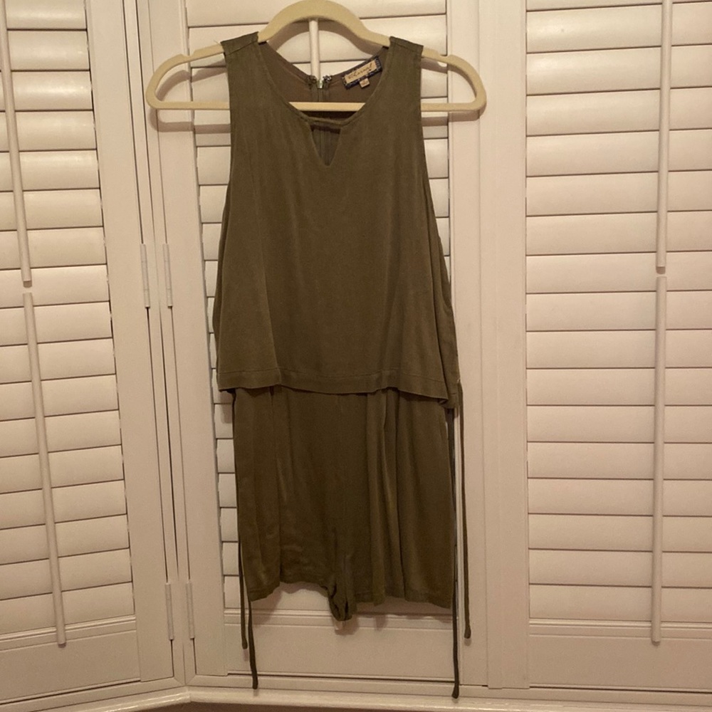 Green romper